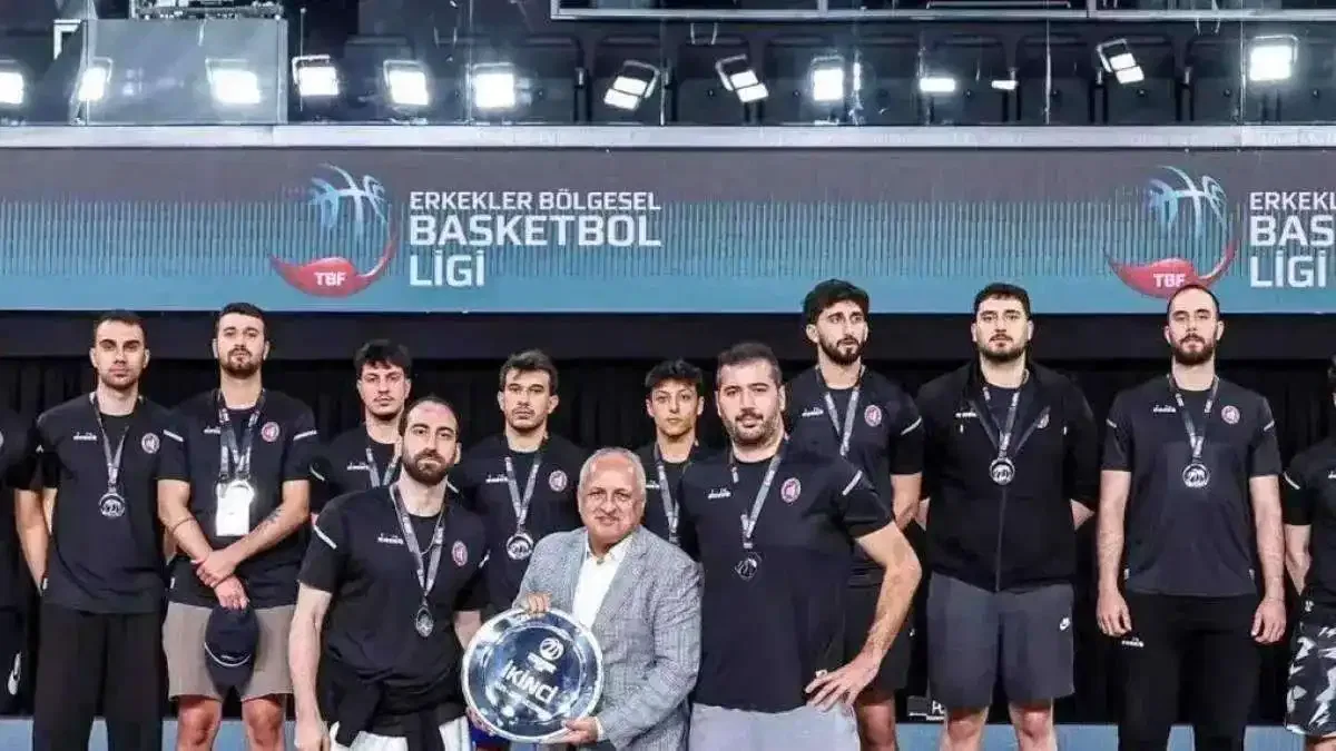 Çorum Belediyesi Basketbol Takımı 2. lige yükseldi