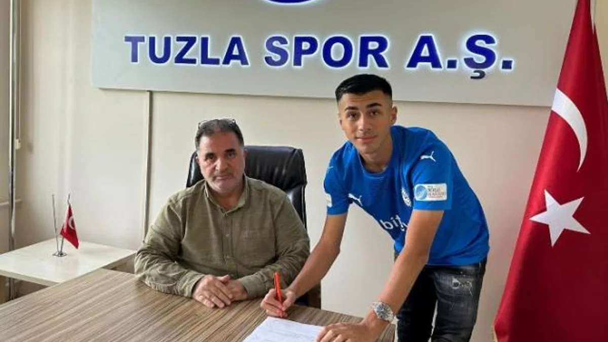 Gebze Altınordu'dan Tuzlaspor'a profesyonel imza