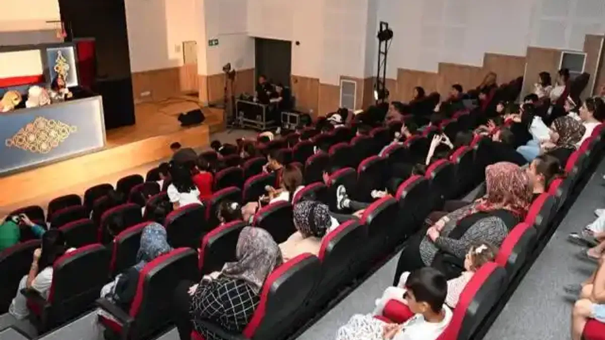 Mersin’de çocuklar ‘Hayal Dünyası’nda buluştu