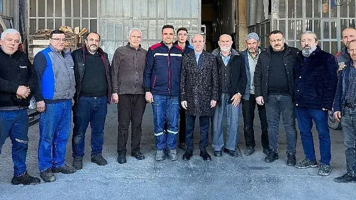 Selçuklu Belediye Başkanı Ahmet Pekyatırmacı esnaf ve huzurevi ziyareti gerçekleştirerek vatandaşlar ile bir araya geldi.