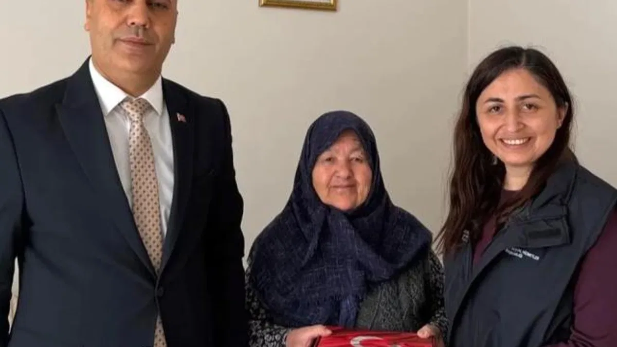 Manisa Büyükşehir’den şehit annelerine anlamlı ziyaret