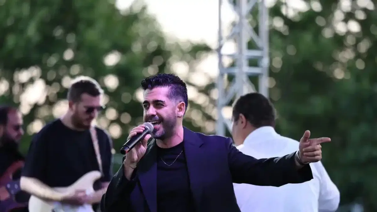 Sakarya'da 90’lar konseri nostalji rüzgârı estirdi
