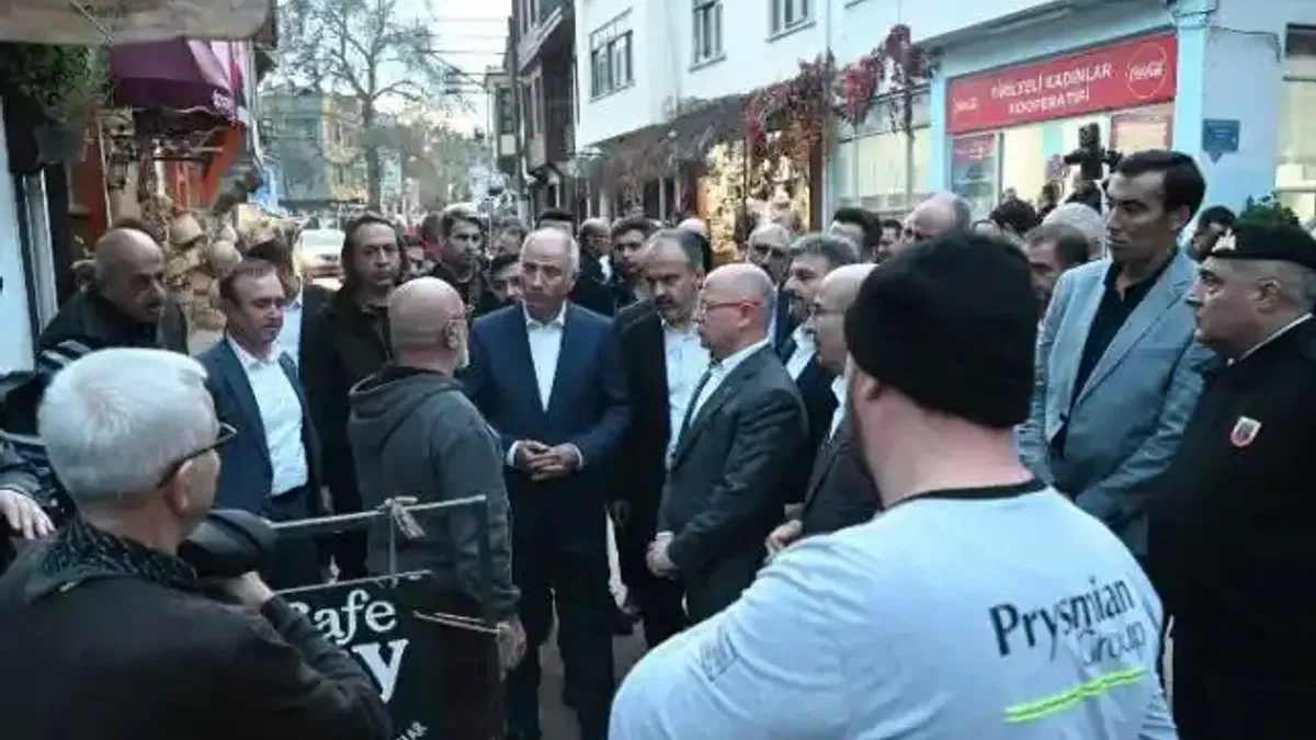 Efkan Âlâ'dan Tirilye'ye geçmiş olsun