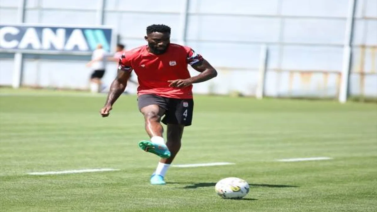 Sivasspor, Fatih Karagümrük maçının hazırlıklarına başladı