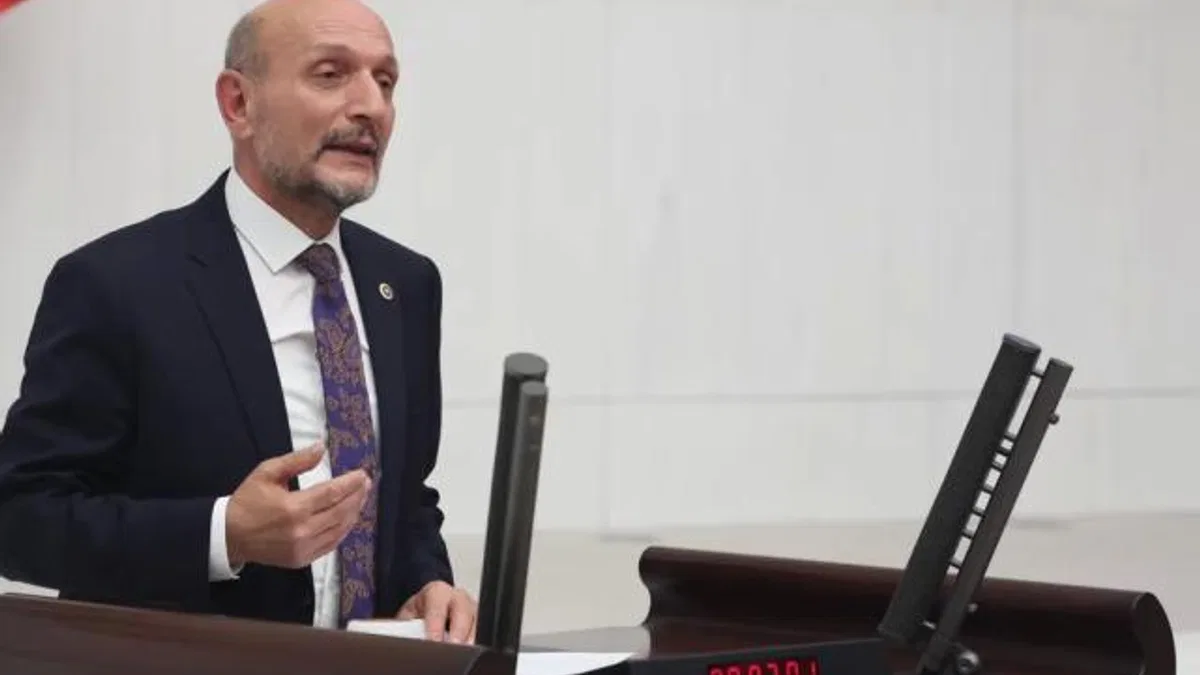 Saadet Partisi’nden 'İnşaat Mühendisliği Meslek Kanunu' teklifi