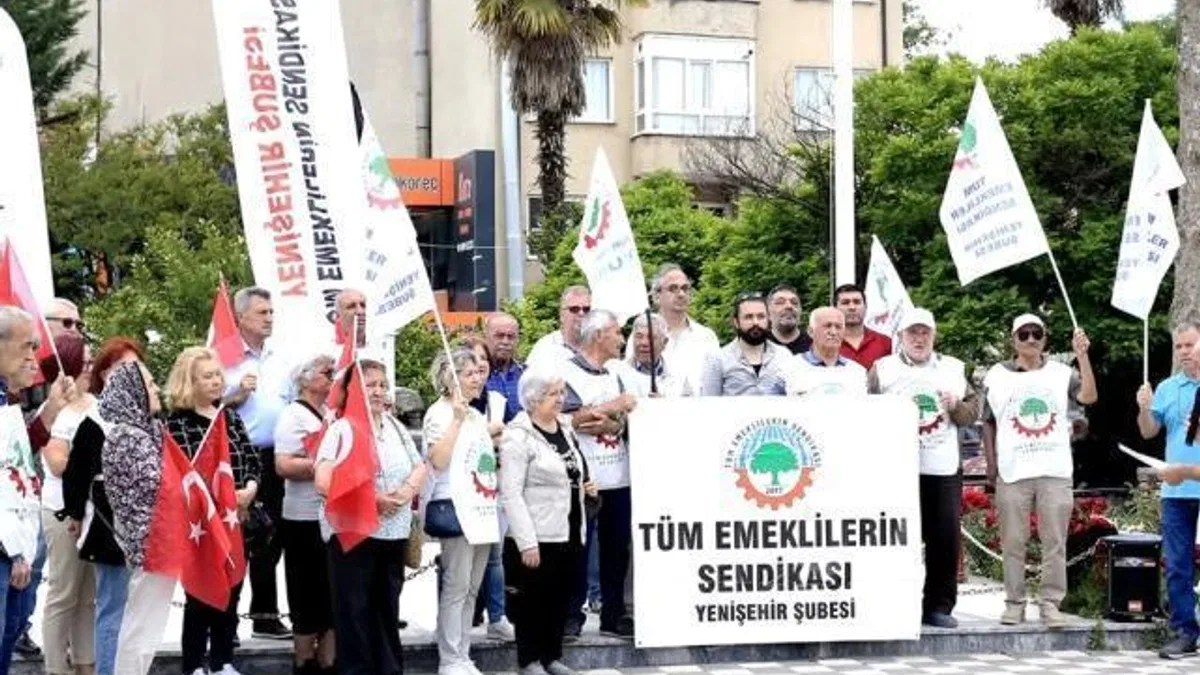 ‘Bayram ikramiyesi enflasyonun  çok gerisinde kaldı’