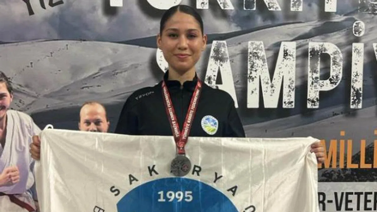 Sakaryalı karatecilere milli davet
