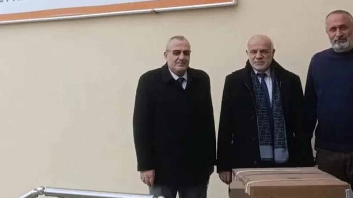 Niğde'de diyabetli öğrencilere “Mini Buzdolabı” desteği
