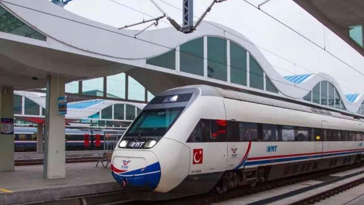 Kurban'da tren seferlerine ek kapasite