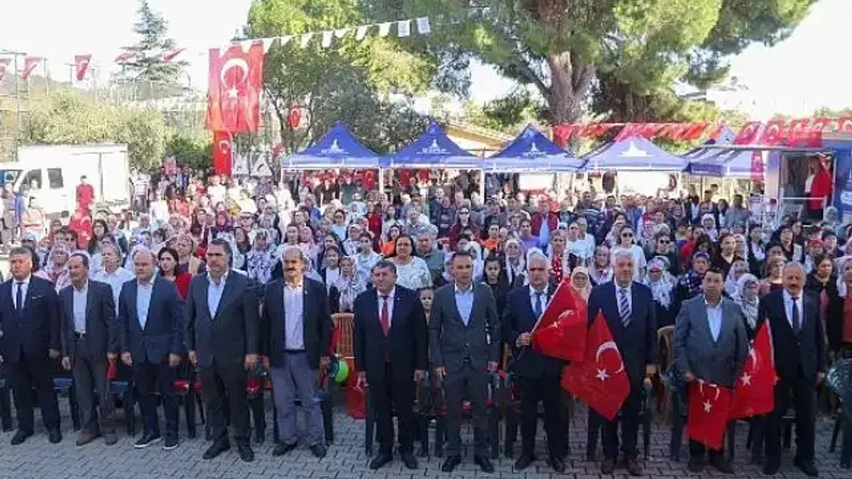 Bayındır'da Cumhuriyet Bayramı Kutlamaları "Cumhuriyet Her Yerde" Etkinliği ile Devam Etti.