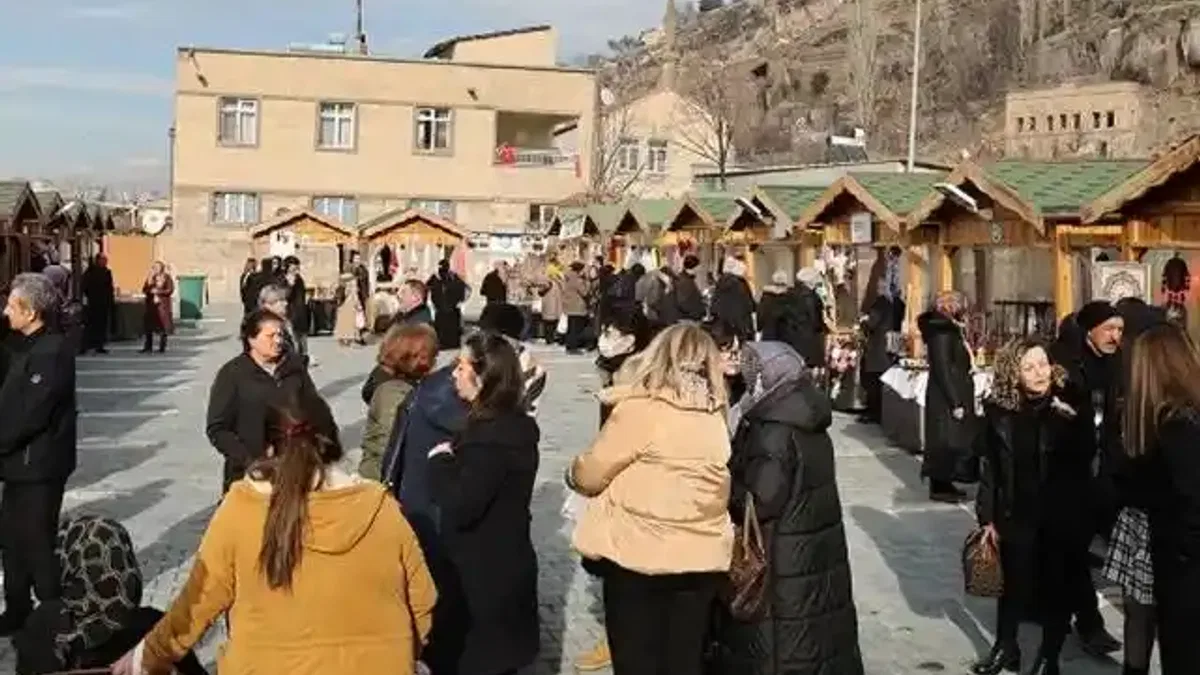 Kayseri Talas'ta Maharetli Eller'e büyük övgü