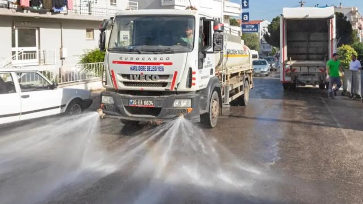 İzmir'de tertemiz Narlıdere seferberliği
