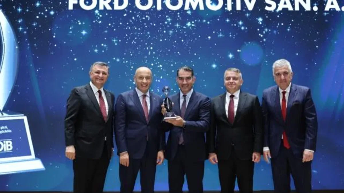 Otomotivde ihracatın şampiyonları ödüllerini aldı