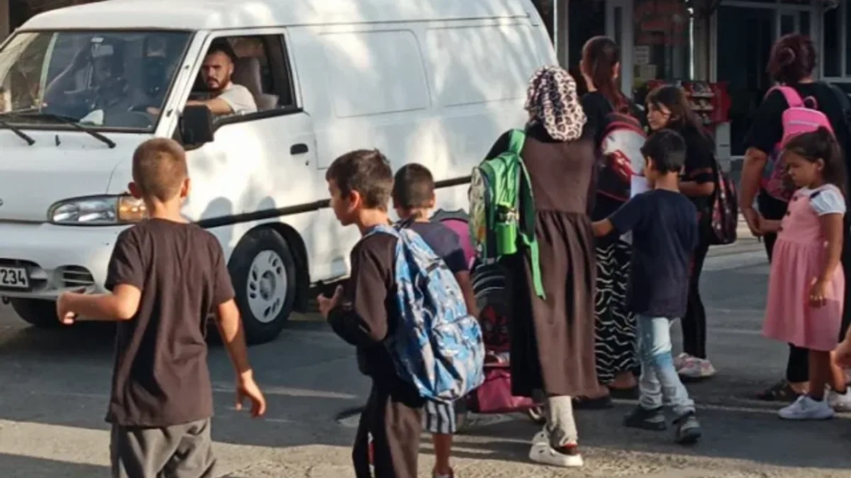 Edirne Keşan'da ortaokul velilerinden trafik isyanı