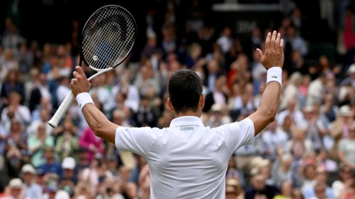 Djokovic ile Jabeur, Wimbledon'da çeyrek finale yükseldi