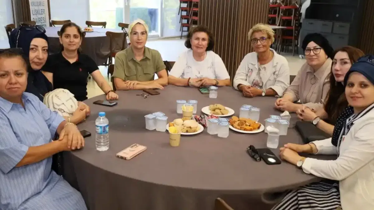 Kocaeli Büyükşehir'den muhtarlara vatandaş odaklı eğitim
