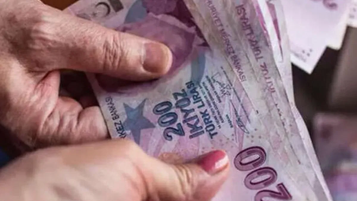 Emeklilerin gözü bayram ikramiyesinde