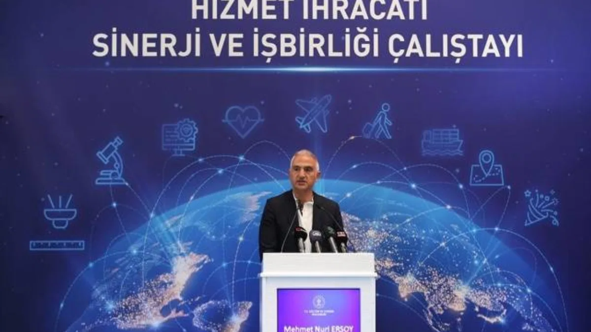 Bakan Ersoy: Bu yıl 42 milyon turist hedefimizi 47 milyon olarak güncelledik