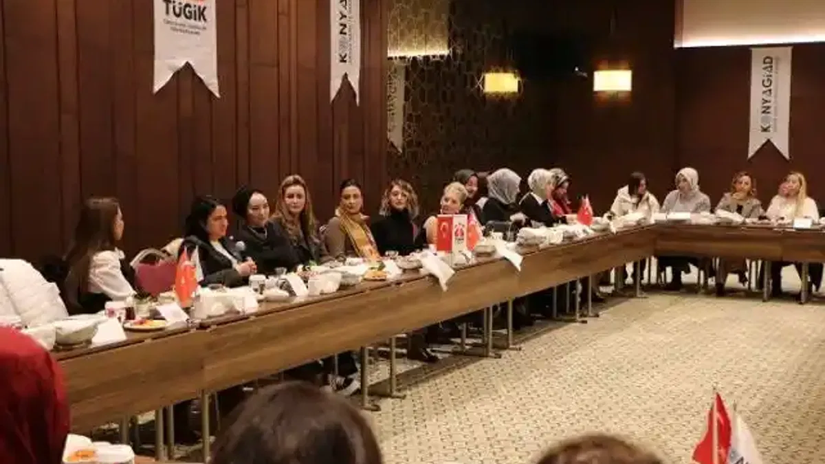 KONYAGİAD kadın üyeleri kahvaltıda buluştu