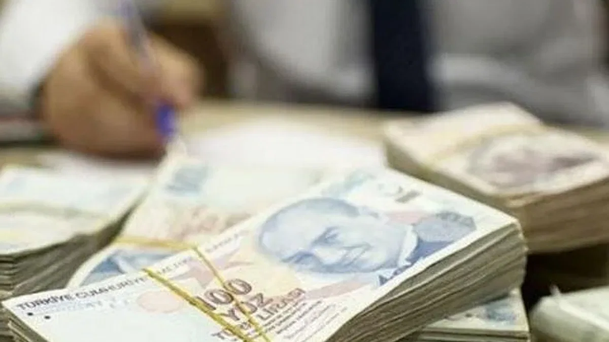 Üç aylık enflasyon sonrası memur ve emeklinin zam oranları netleşti!