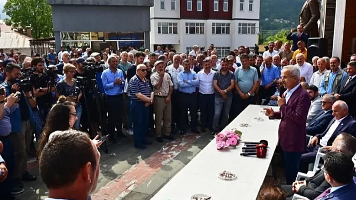 Bakan Uraloğlu'nu hemşehrisi test etti!