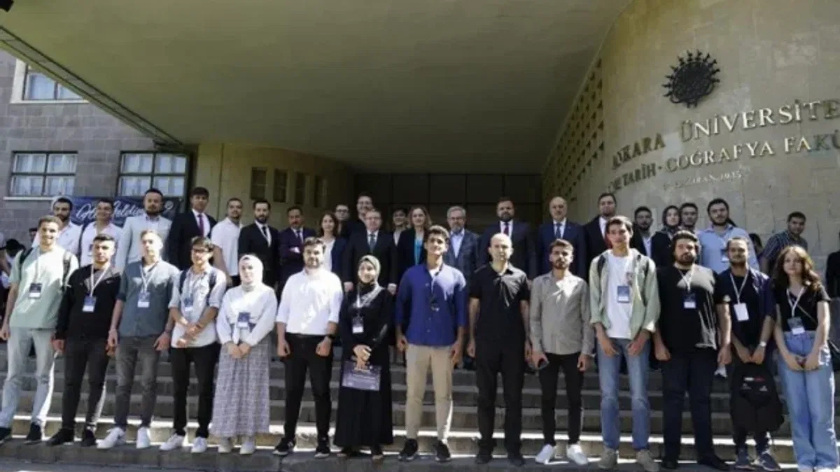 Genç siber güvenlikçilere eğitim