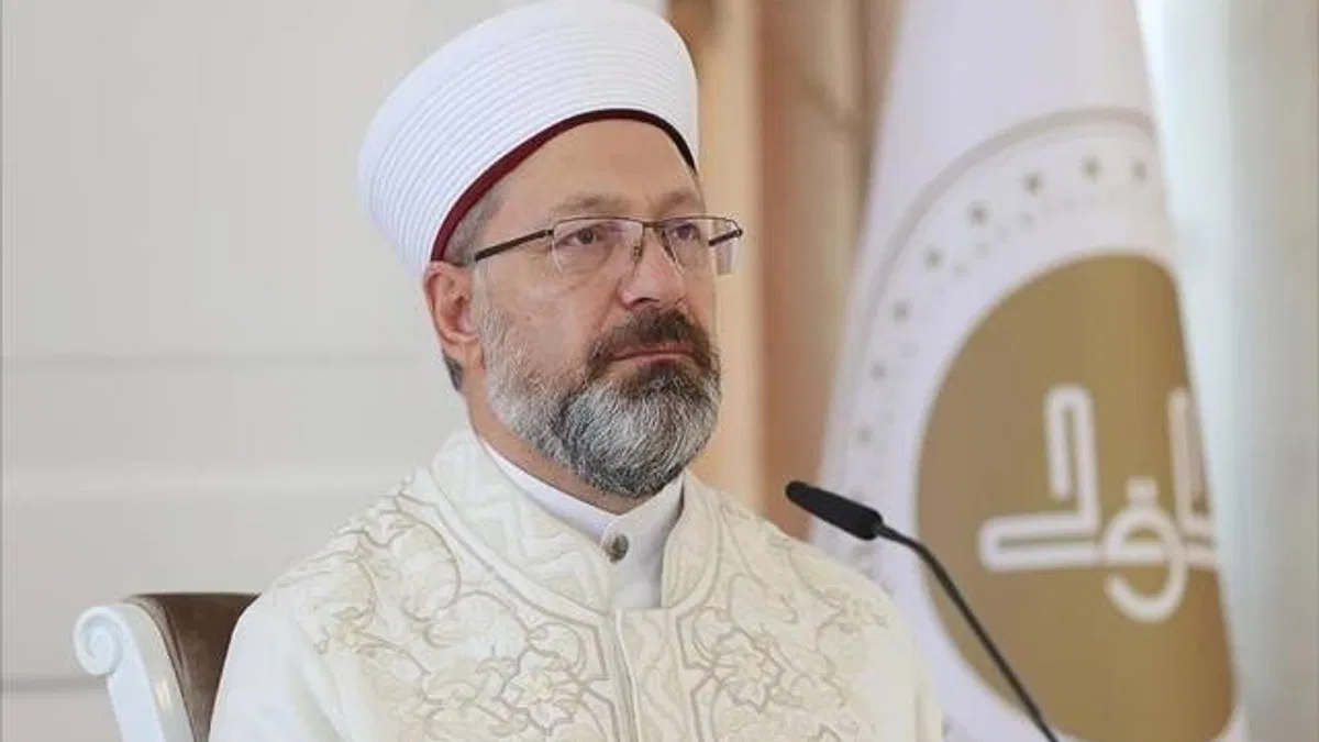 Diyanet İşleri Başkanı Erbaş: Kerbela, adaletsizliğe karşı onurlu bir mücadelenin sembolüdür
