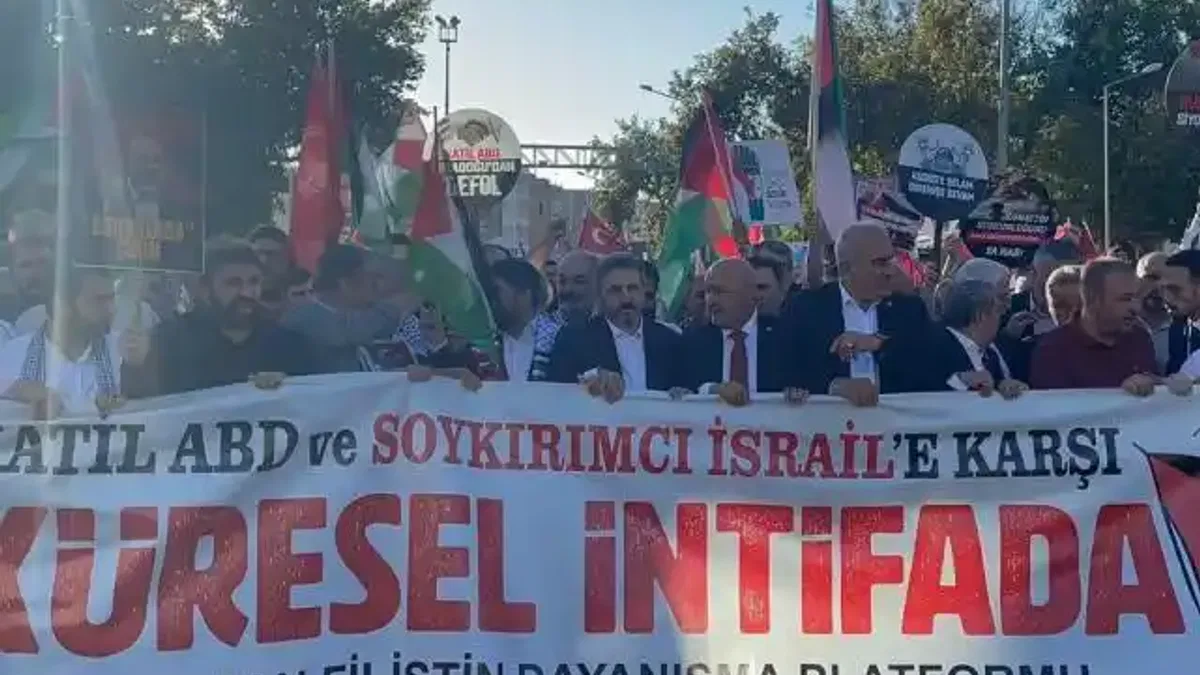 Adıyaman’da Filistin’e destek yürüyüşü
