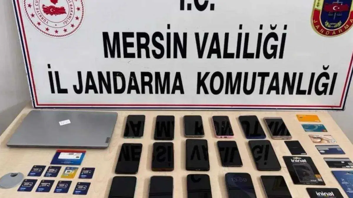 Mersin'de sosyal medya dolandırıcılığına 18 tutuklama