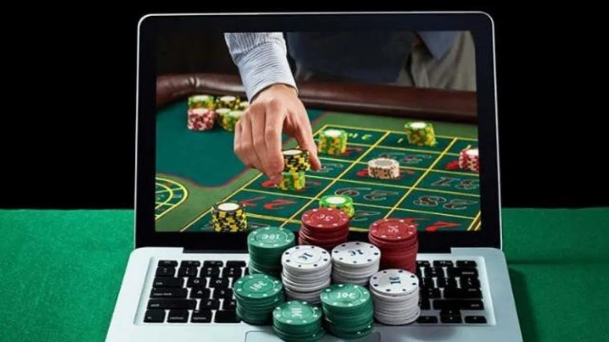 Online kumar ve bahis, yuvaları yıkıp ocakları söndürüyor!