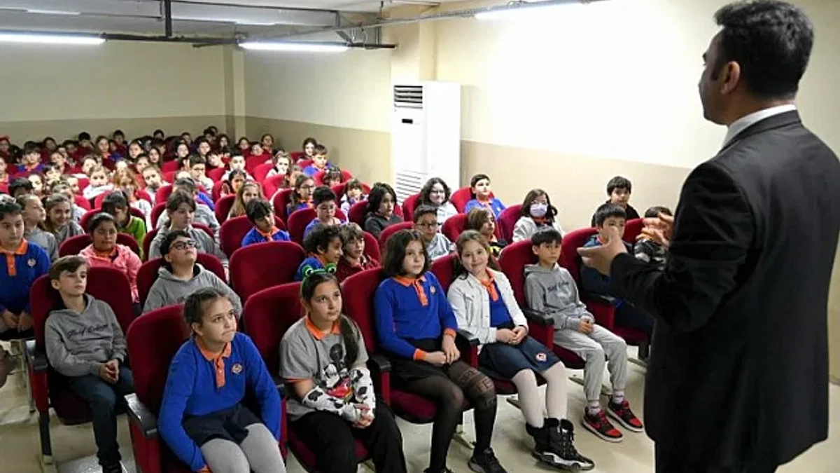 Manisa'da çocuklara 'su tasarrufu' bilinci