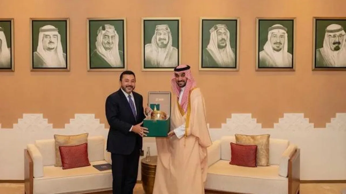 ICYF Başkanı Taha Ayhan’dan Riyad’da Önemli Görüşme