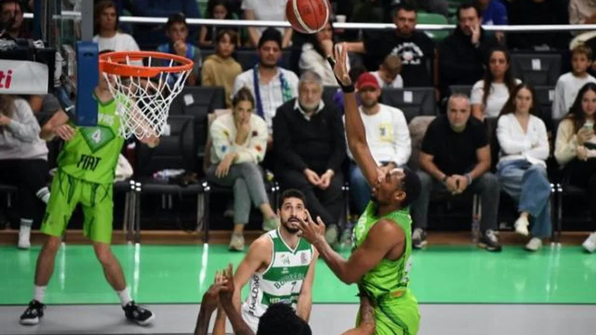 TOFAŞ galibiyet serisini 3'e çıkardı