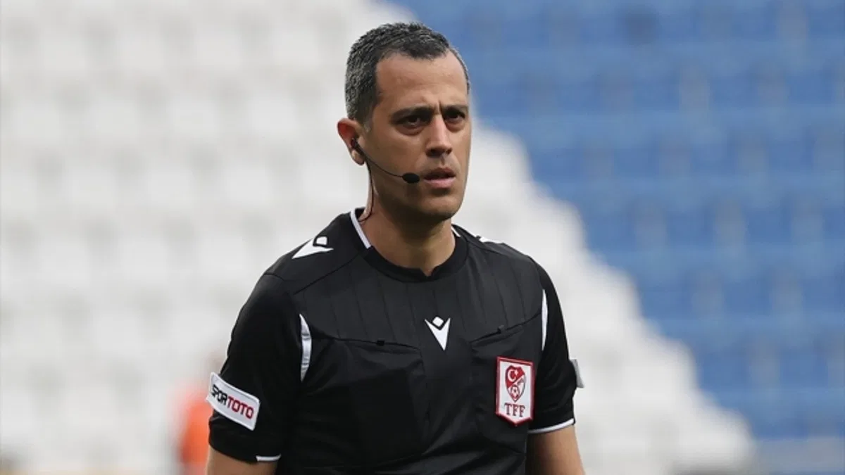 Süper Lig hakemi Alper Ulusoy, yeni sezonda VAR'da görev yapacak