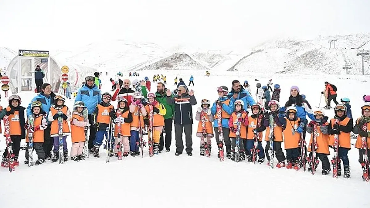 Kayseri Erciyes kayak okulu oldu