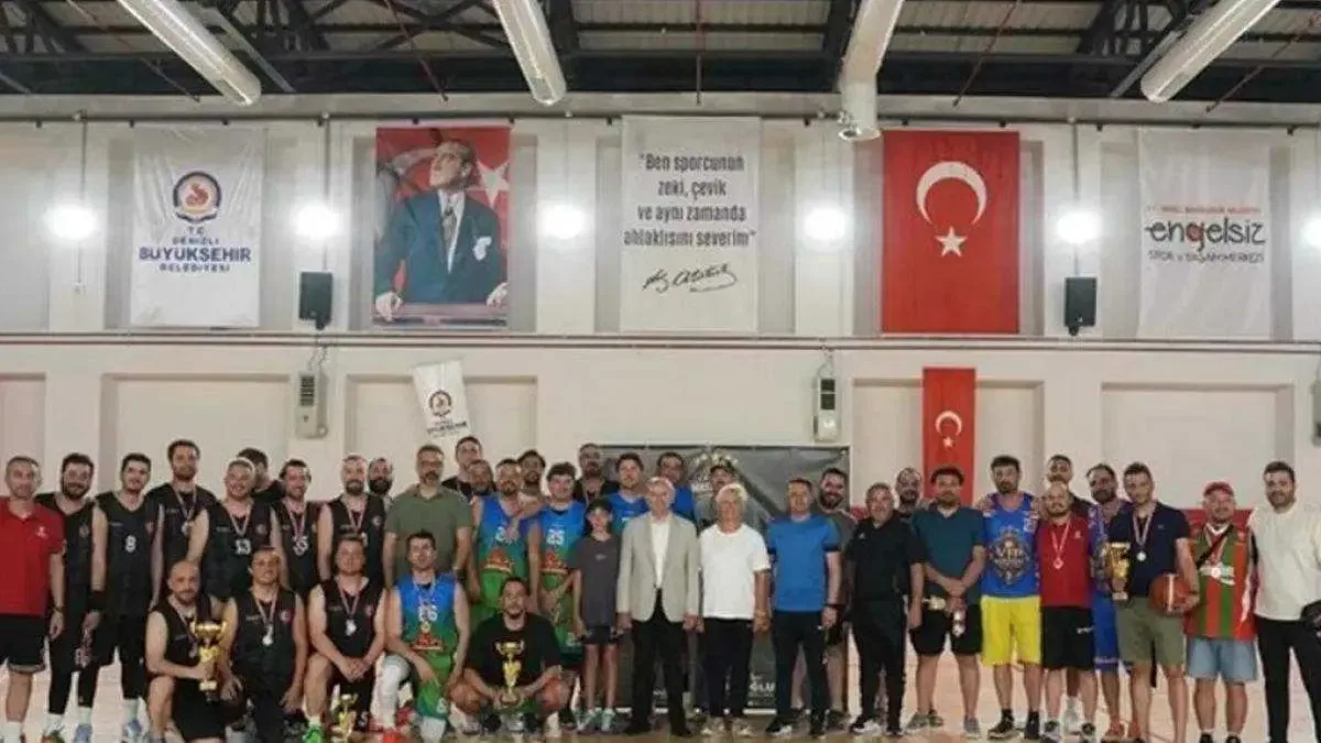 Denizli Büyükşehir Master Cup +35’te kupalar sahiplerini buldu