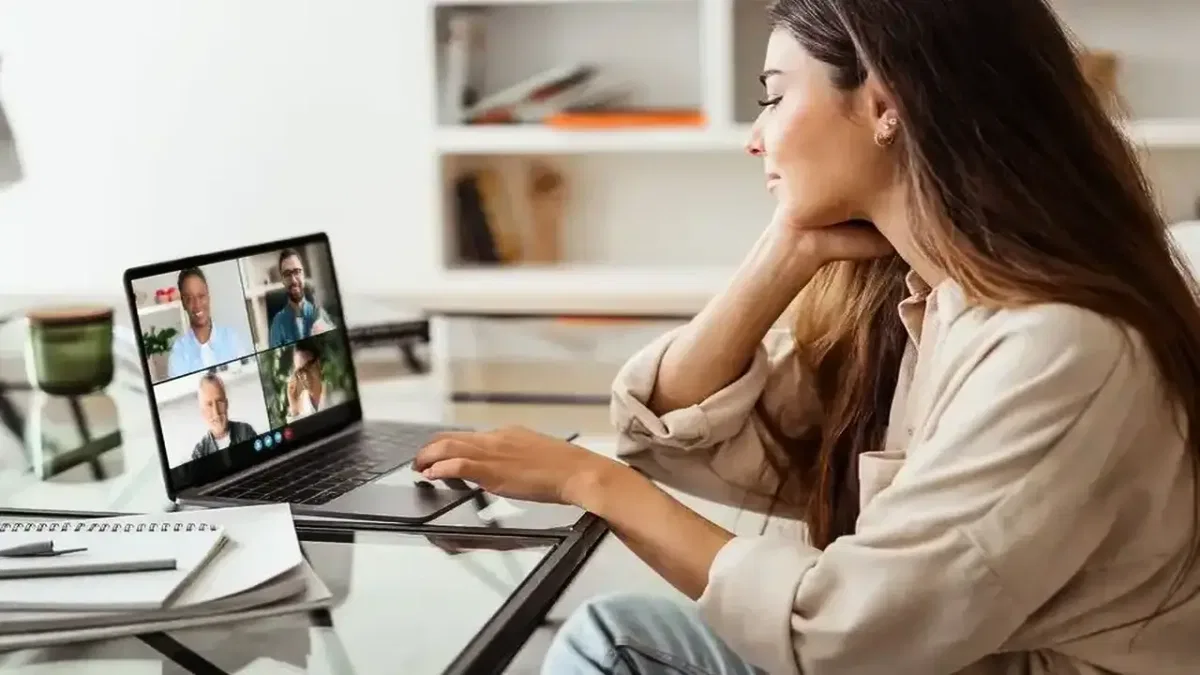 Uzaktan çalışma yönetmeliğinde hibrit model dönemi