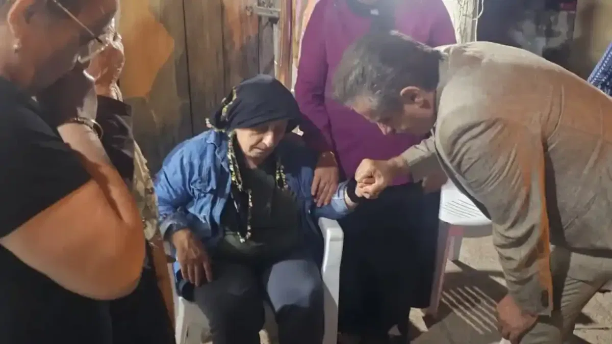 Artvin Milletvekili Faruk Çelik'ten acılı aileye taziye ziyareti