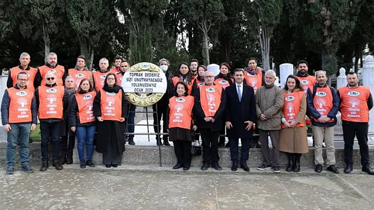 'Toprak Dede' unutulmadı