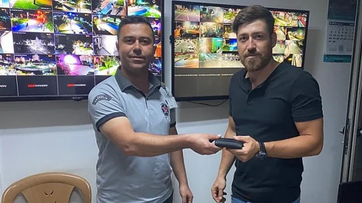 Unutulan binlerce liralık ve değerli eşyalar sahiplerini buldu