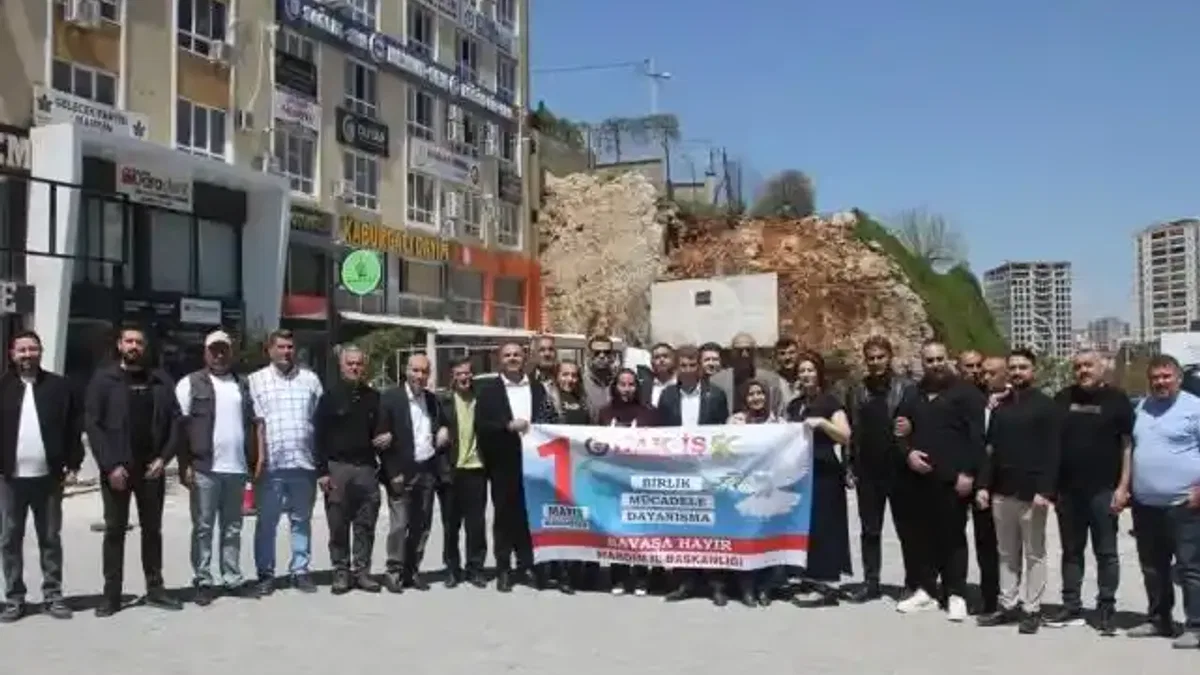 HAK-İŞ ve Hizmet-İş Sendikası Mardin’den 1 Mayıs mesajı: “Barış, Adalet ve Dayanışma İçin Meydanlardayız”