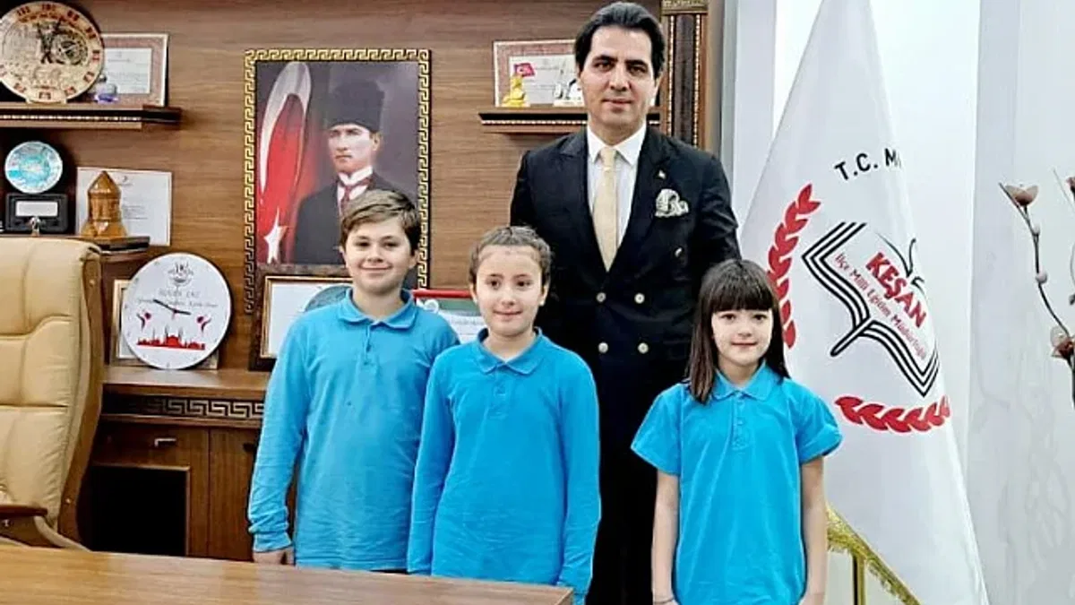 Keşanlı Hippo Dil finalistlerinden Milli Eğitim'e ziyaret