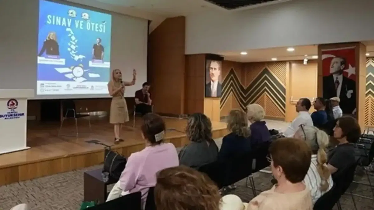 “Sınav ve Ötesi” programı gençlere rehber oldu