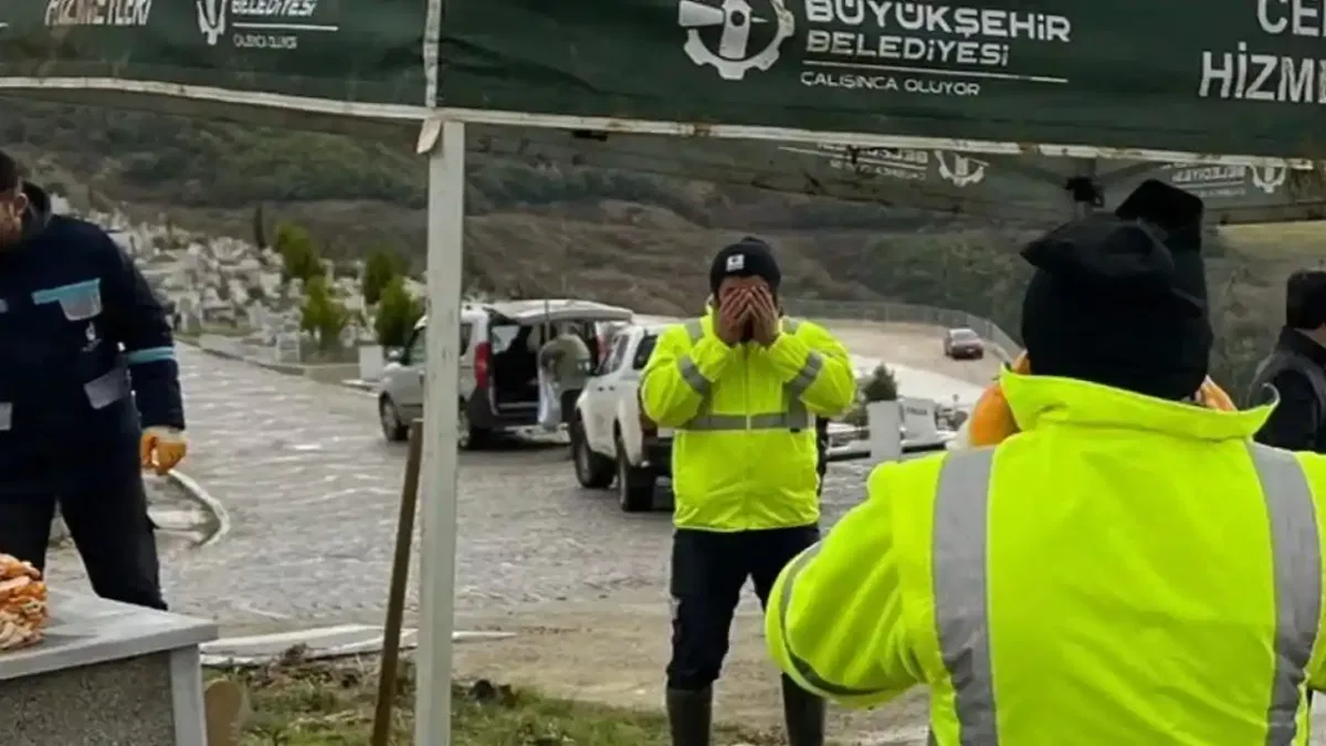 Kocaeli’de meçhul kabirler insan onuruyla defnediliyor