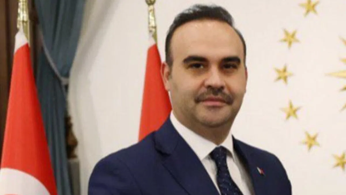 Bakan Kacır: Uzay sanayiini geliştireceğiz