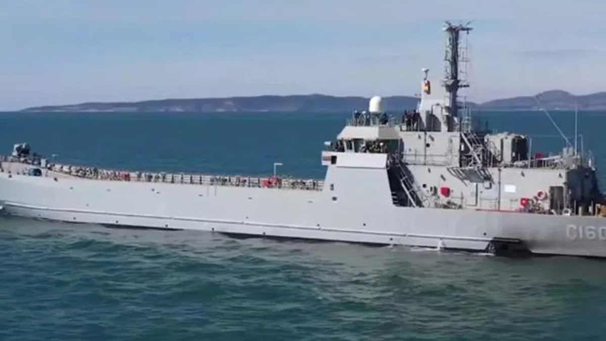 Yeni tip çıkarma gemisinde ikinci teslimat... Ç-160 Deniz Kuvvetleri envanterinde
