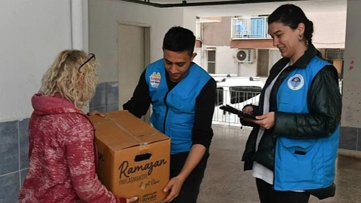 Yenişehir Belediyesi Ramazan ayında da ihtiyaç sahiplerinin yanında