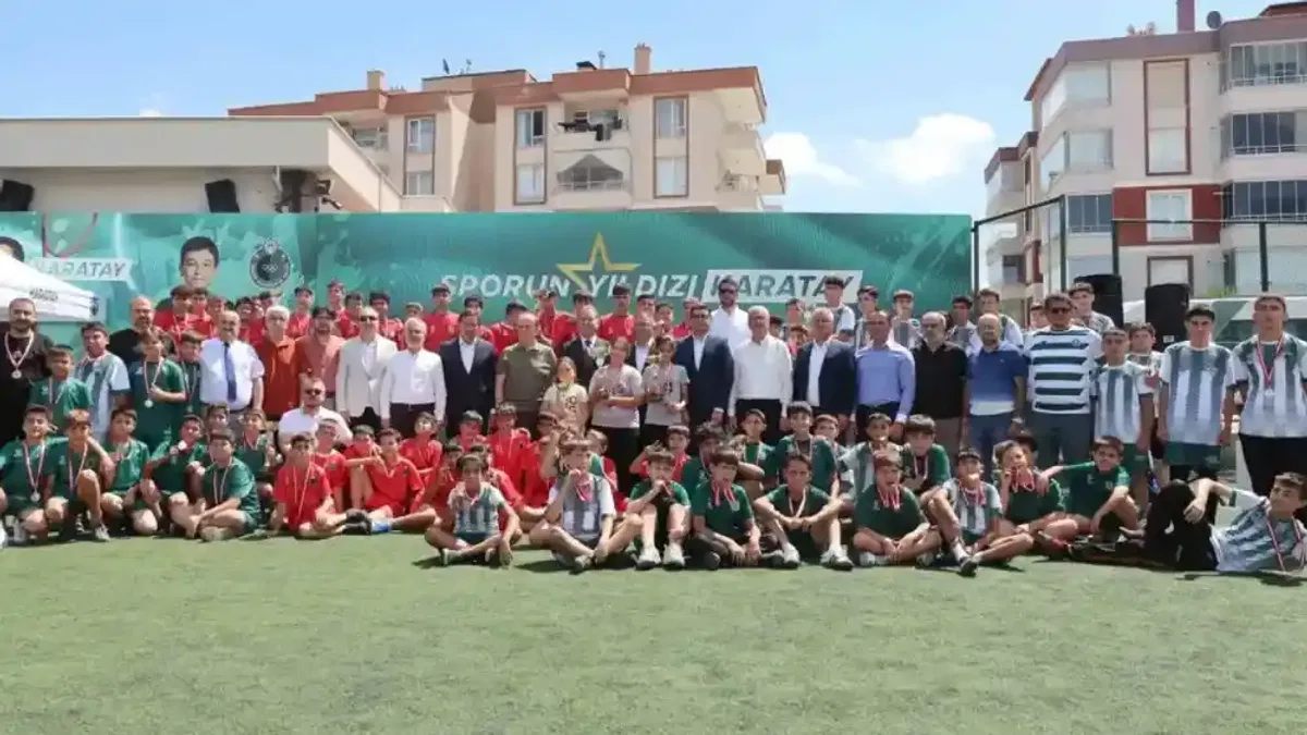 Karatay'da futbol ve dart turnuvalarında şampiyonlar belli oldu