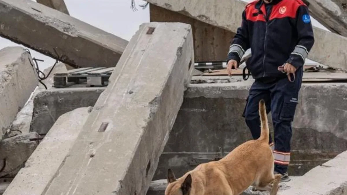 İki kardeş afetlerde mucize yaratıyor