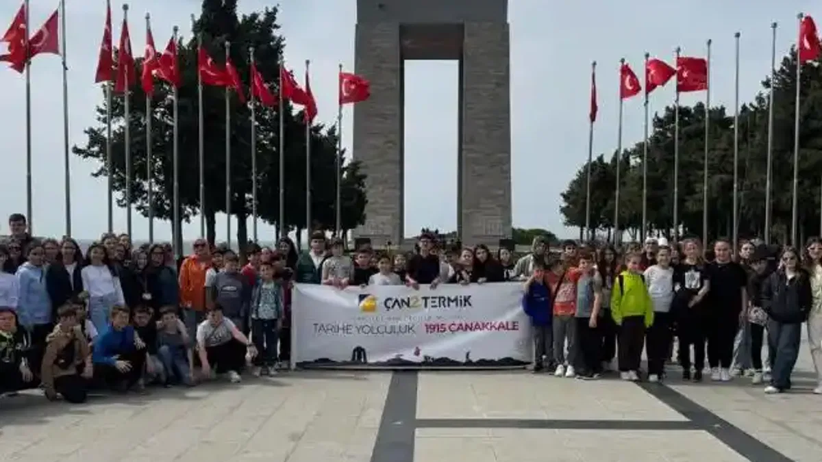Çanakkale'de gençlerle yerinde tarihe yolculuk